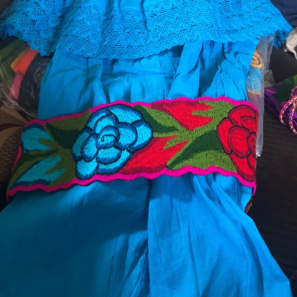 Beautiful blouses from Chiapas - Picture 3 of 8